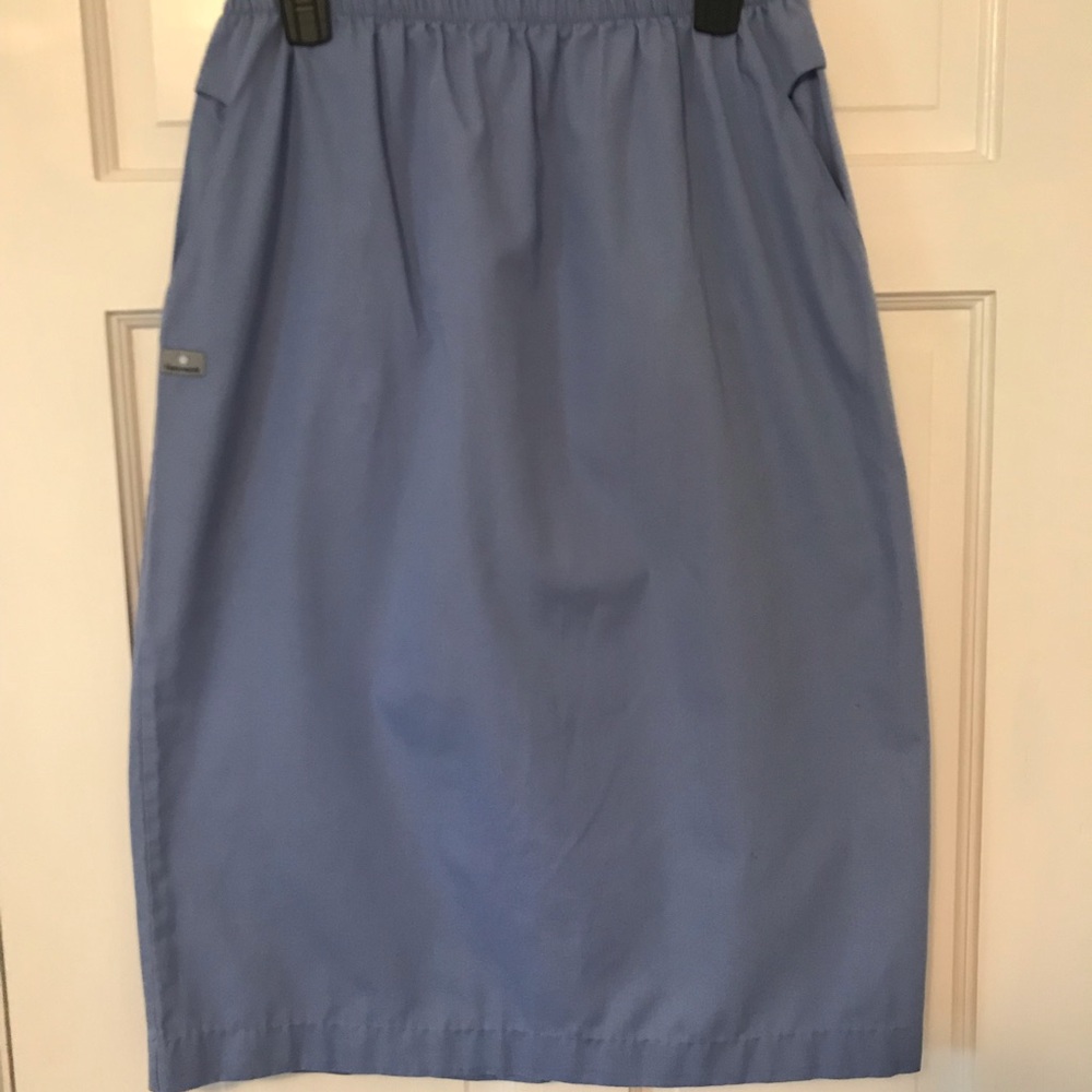Scrub skirt